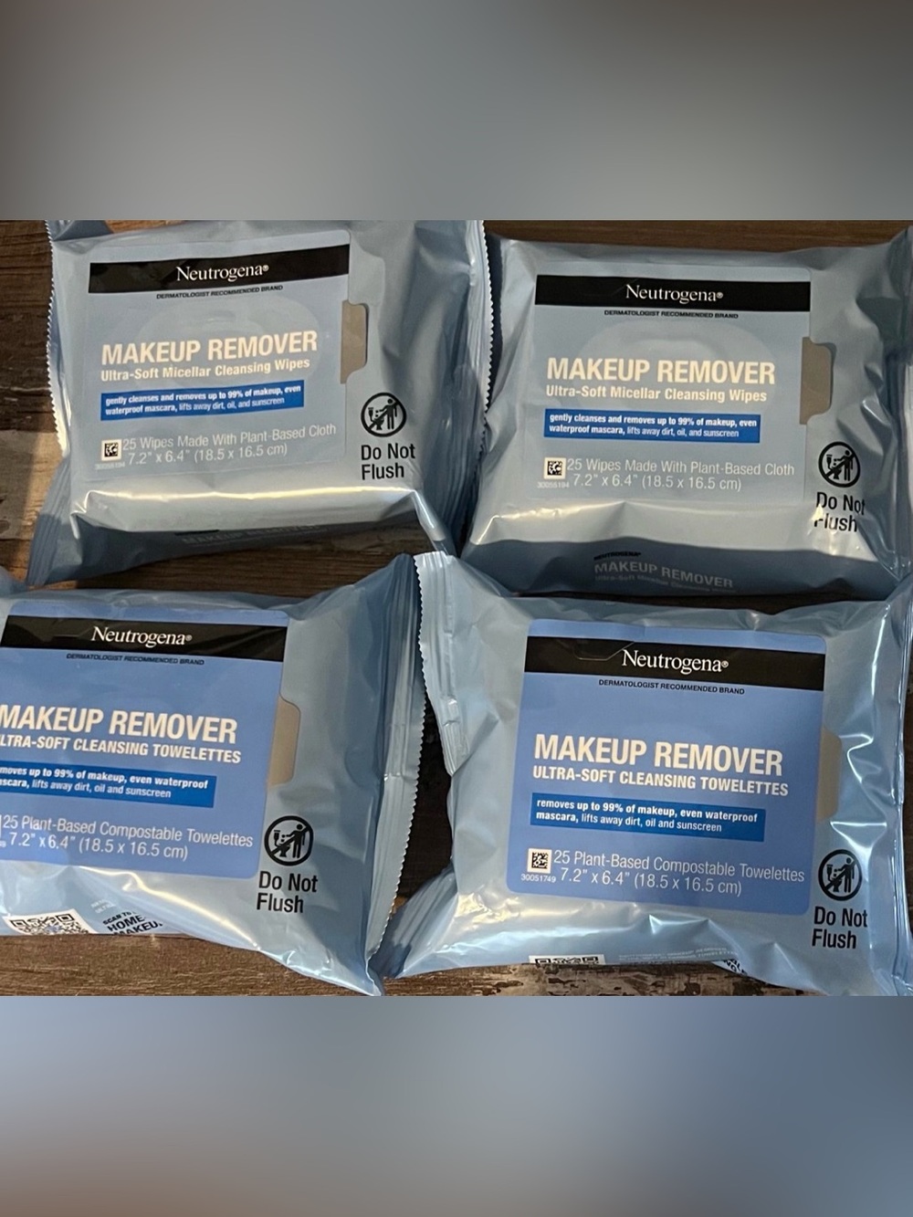 Neutrogena Makeup Remover 100 Wipe Bundle Ultra Soft Removes Dirt & Sunscreen